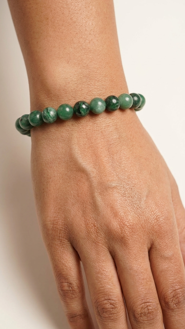 Natural Emerald (Panna) Bracelet 8mm Beads (With Certificate)