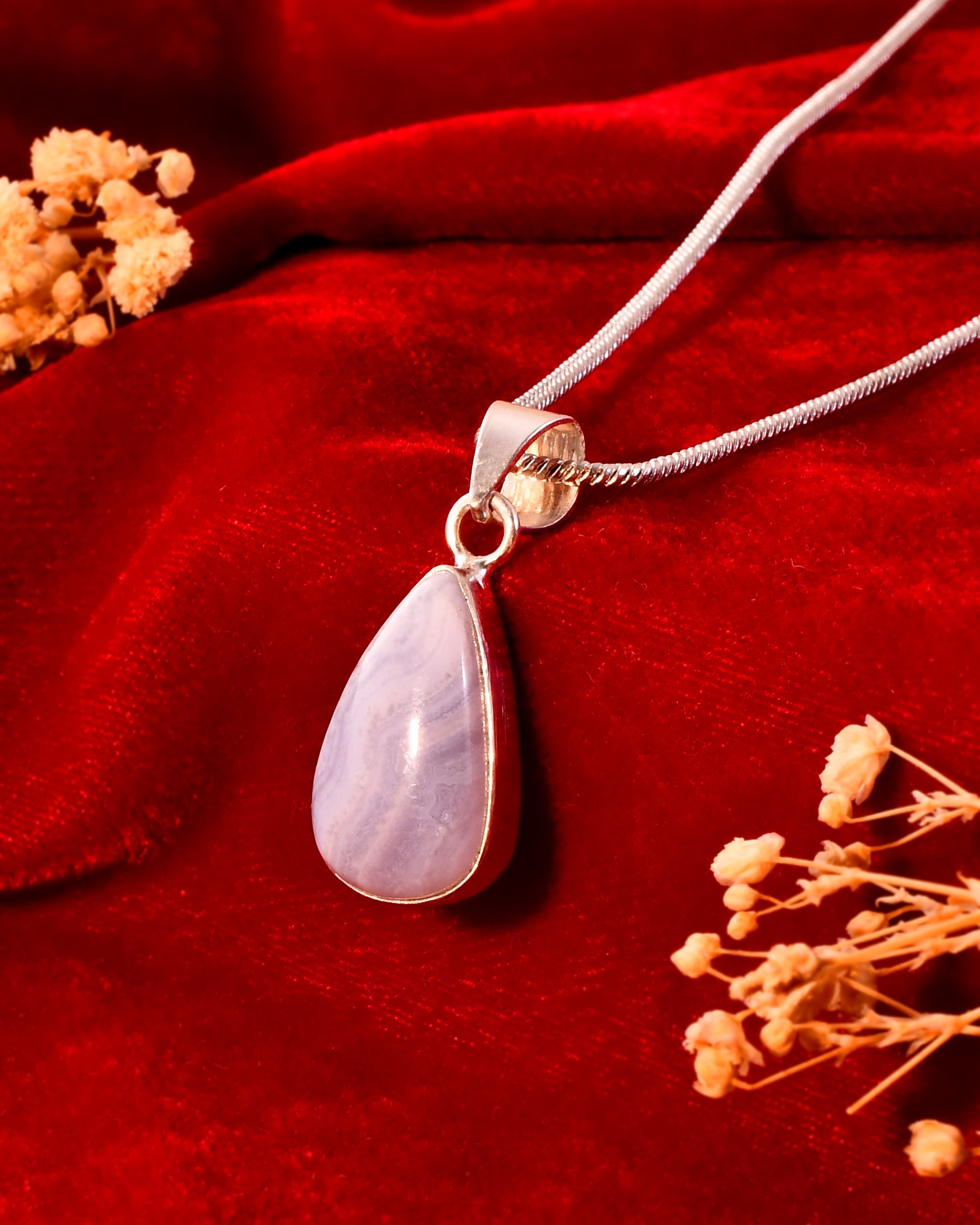 NATURAL BLUE LACE AGATE PENDANT