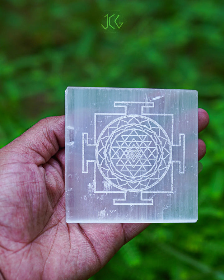 Shreeyantra Selenite Plate (Charging Plate)