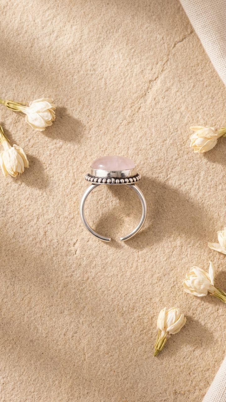 NATURAL ROSE QUARTZ RING